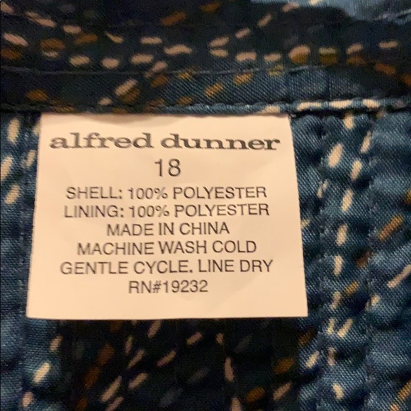 Jacket - Picture 3 of 3